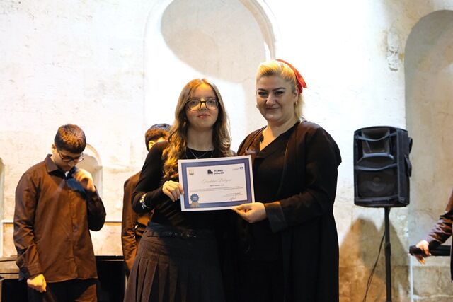 Mi̇ni̇k Ve Genç Pi̇yani̇stler Sahnede Göz Doldurdu (1)