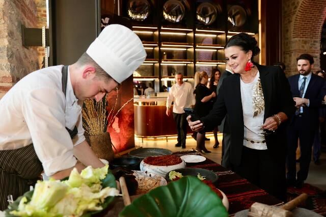 Şanliurfa, 2029 Gastronomi̇ Şehri̇ Hedefi̇yle İstanbul’da Sahneye Çikti (1)