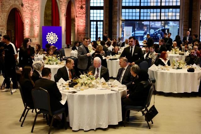 Şanliurfa, 2029 Gastronomi̇ Şehri̇ Hedefi̇yle İstanbul’da Sahneye Çikti (6)