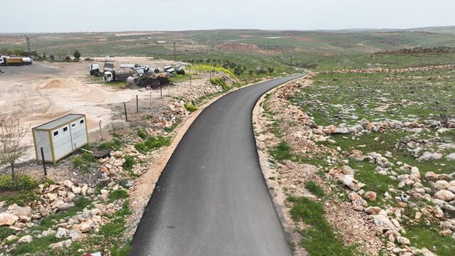 Şanliurfa’da Modern Grup Yolunda Asfalt Çalişmalari Tamamlandi (7)