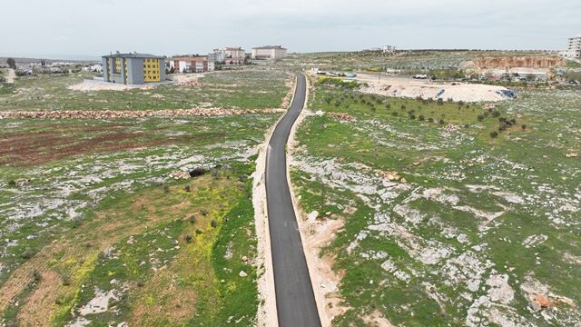 Şanliurfa’da Modern Grup Yolunda Asfalt Çalişmalari Tamamlandi (8)