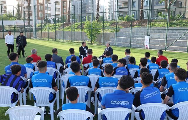 Başkan Ni̇hat Çi̇ftçi̇, Sporcularin Sorularini Yanitladi (2)
