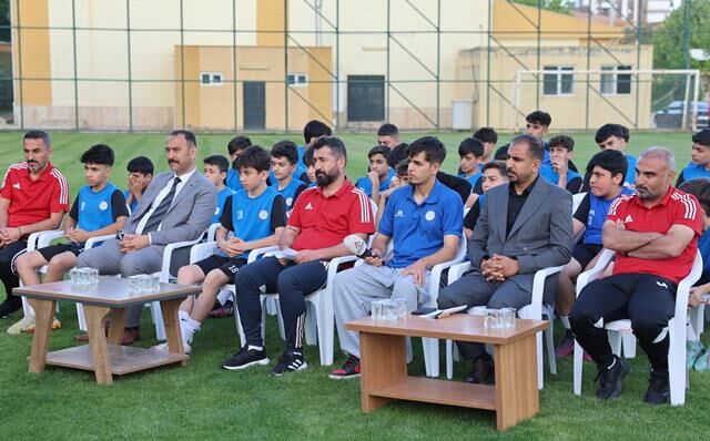 Başkan Ni̇hat Çi̇ftçi̇, Sporcularin Sorularini Yanitladi (4)