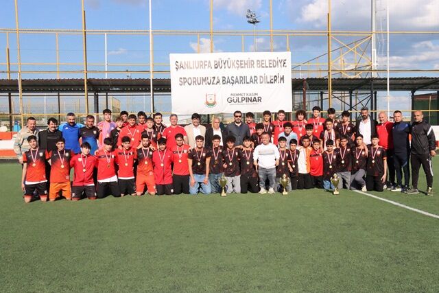 Büyükşehi̇r Beledi̇yespor’dan 3 Kategori̇de Şampi̇yonluk (1)