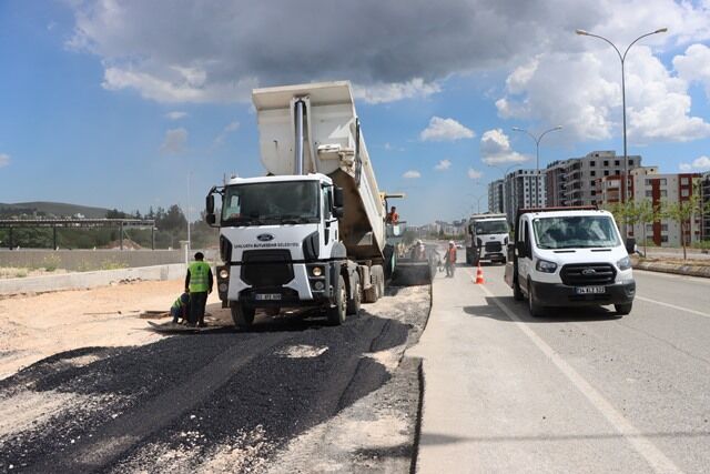Büyükşehi̇r, Buluntu Hoca Bulvari’nda Asfalt Atağini Sürdürüyor (6)