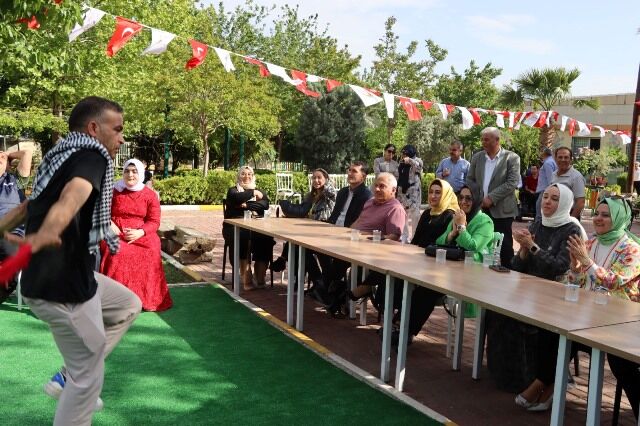 ENGELSİZ HAYATLAR SIRA GECESİYLE MORAL BULDU