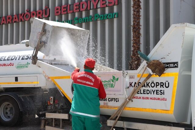 Karaköprü Beledi̇yesi̇nden Bayram Öncesi̇ Yoğun Mesai̇ (3)