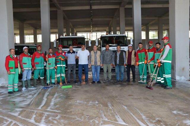 Karaköprü Beledi̇yesi̇nden Bayram Öncesi̇ Yoğun Mesai̇ (5)