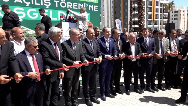 Karaköprü’de Dev Hi̇zmet Hamlesi̇ 23 Yeni̇ Eser Görkemli̇ Törenle Açildi (4)