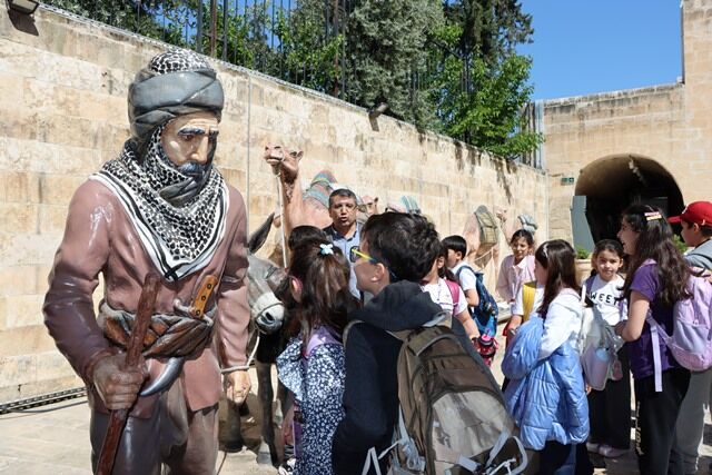 Mi̇ni̇kler Kent Müzesi̇’nde Tari̇h Ve Sanatla Buluştu (11)