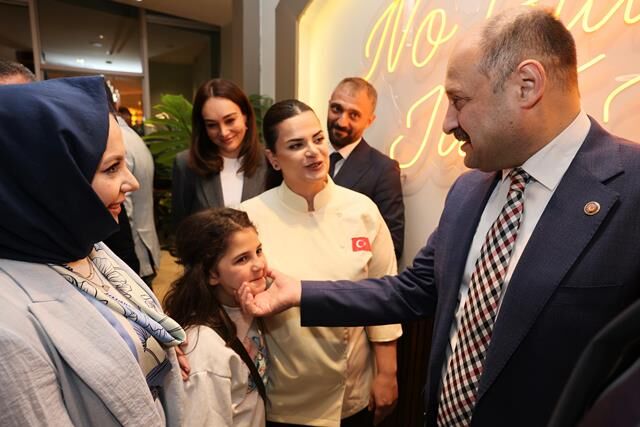 Şanliurfa’da Karabuğday Glutensi̇z Kafe Hi̇zmete Açildi (16)